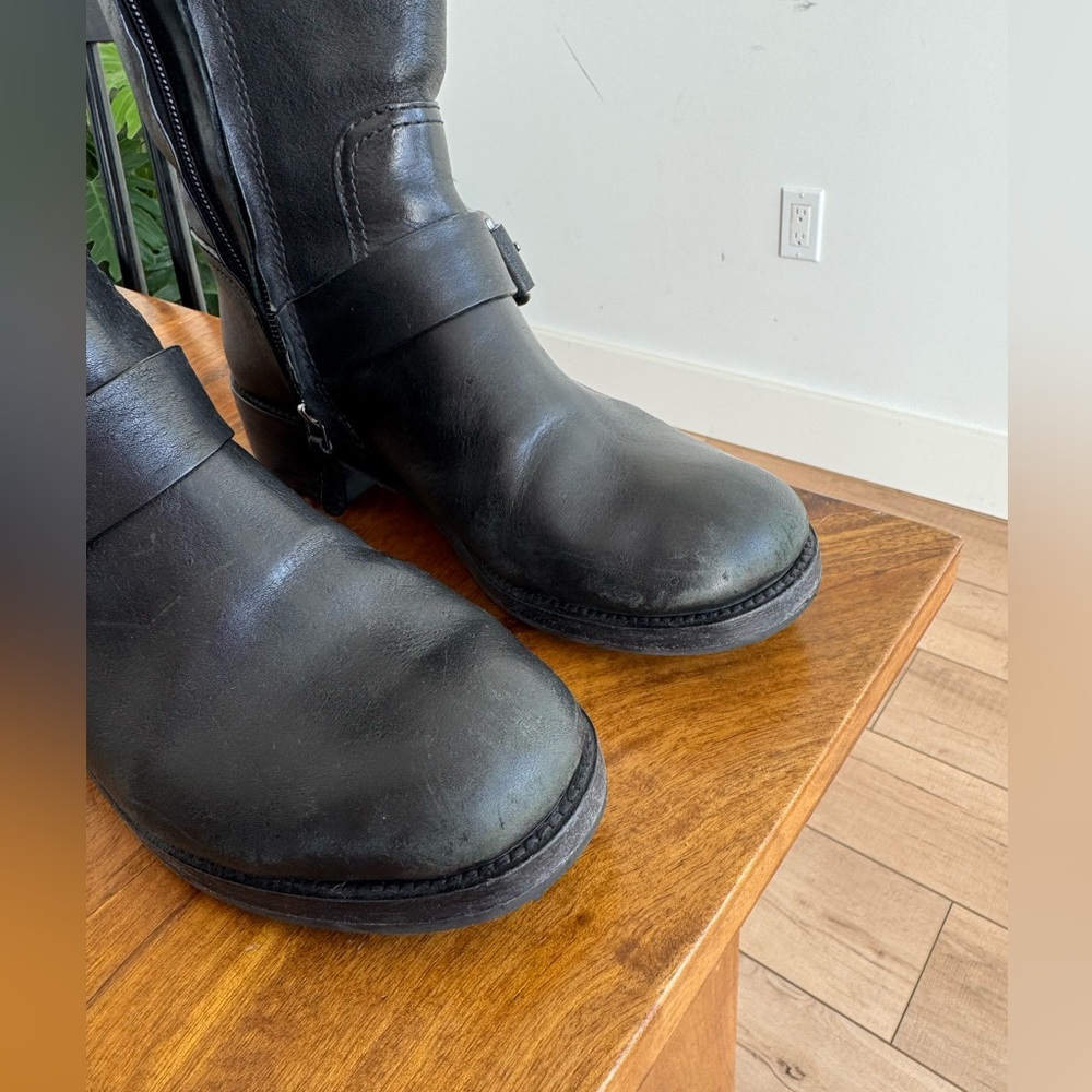 Tory Burch Short Black Leather Buckle Boots Size 7 Zipper Luxury Moto Designer - Picture 9 of 12